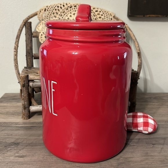 NWT RAE DUNN TALL BE MINE CERAMIC RED CANISTER - Picture 2 of 13